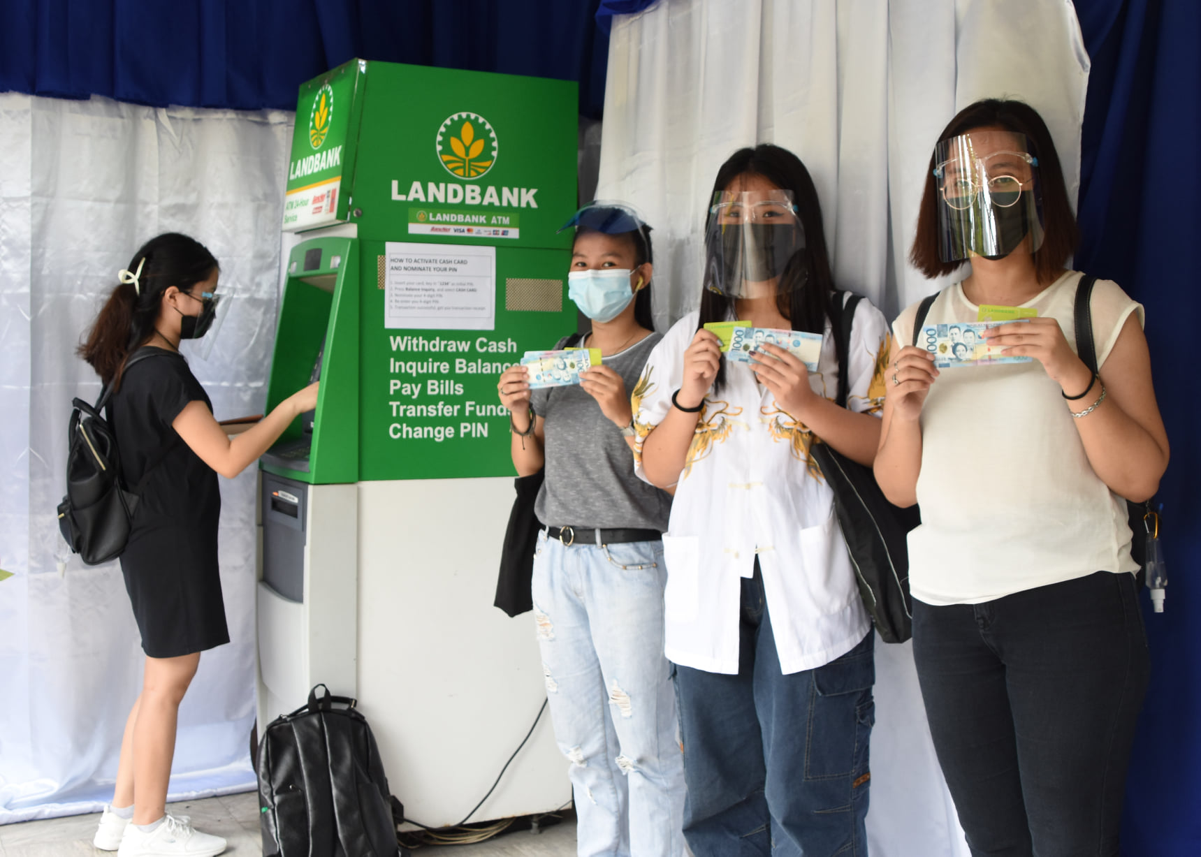 PLM releases Landbank cash cards for student SAP beneficiaries