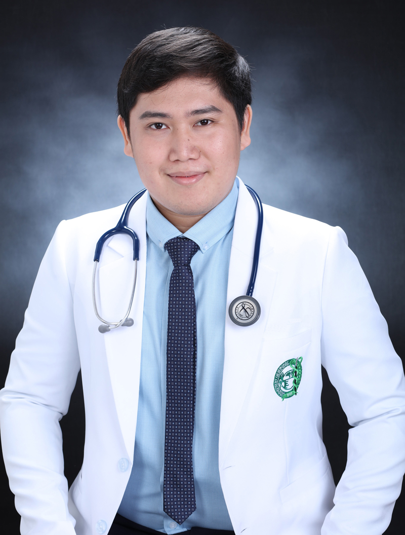 Dr. Ernest Paul Calasanz, 7th placer in the 2020 Physician Licensure Exam